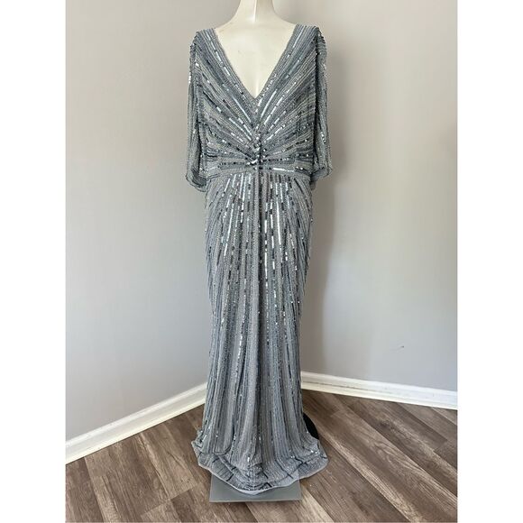 MAC DUGGAL SEQUINED V NECK CAPE SLEEVE COLUMN GOWN - Picture 4 of 11